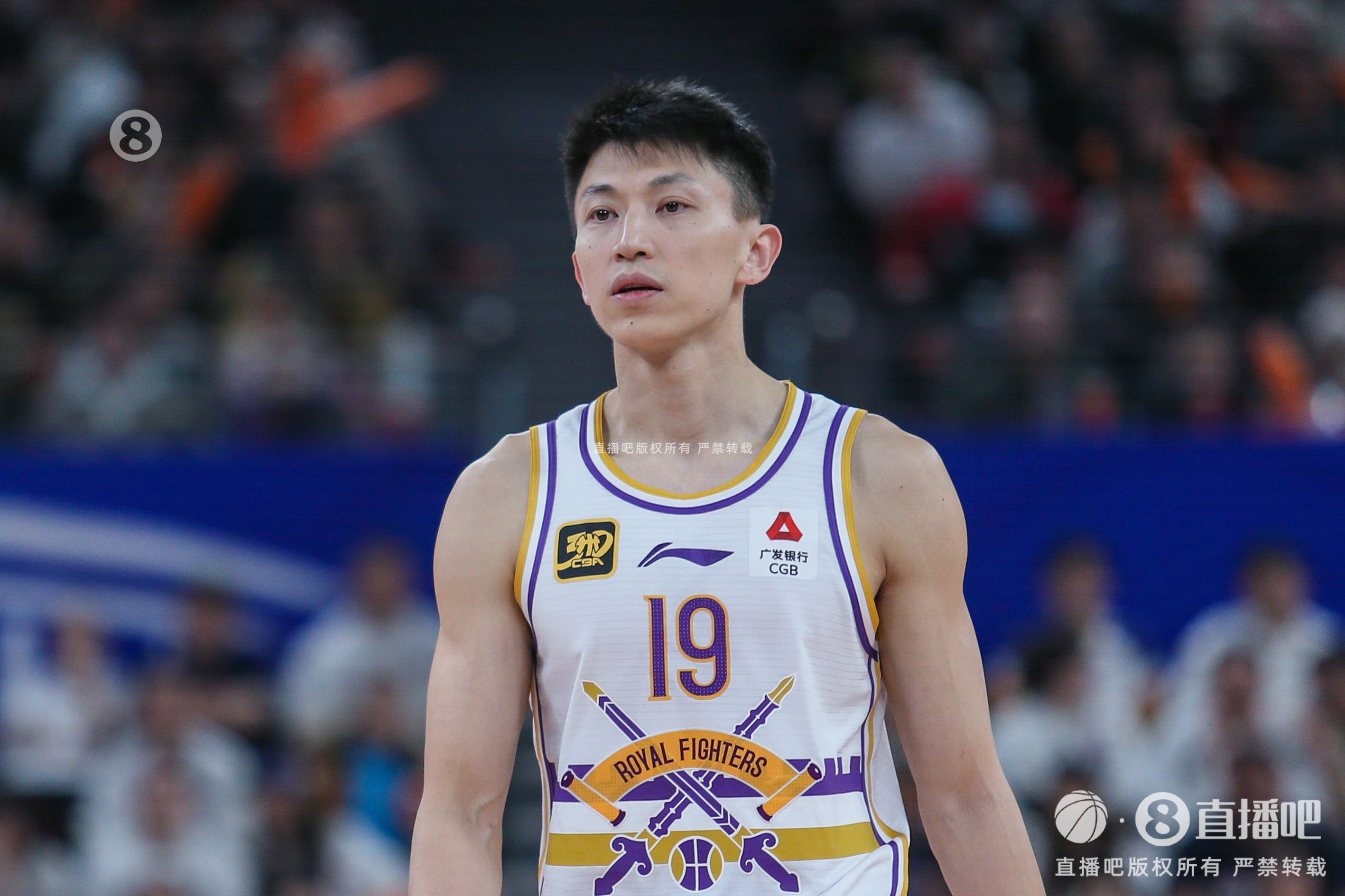 直播吧：刘晓宇与宁波队签订为期一年常规合同 同时担任球队助教