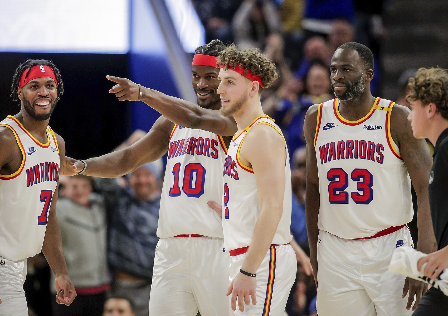 追梦：波杰姆斯基下半场打得很有侵略性 只有胆怯时才会犯错误