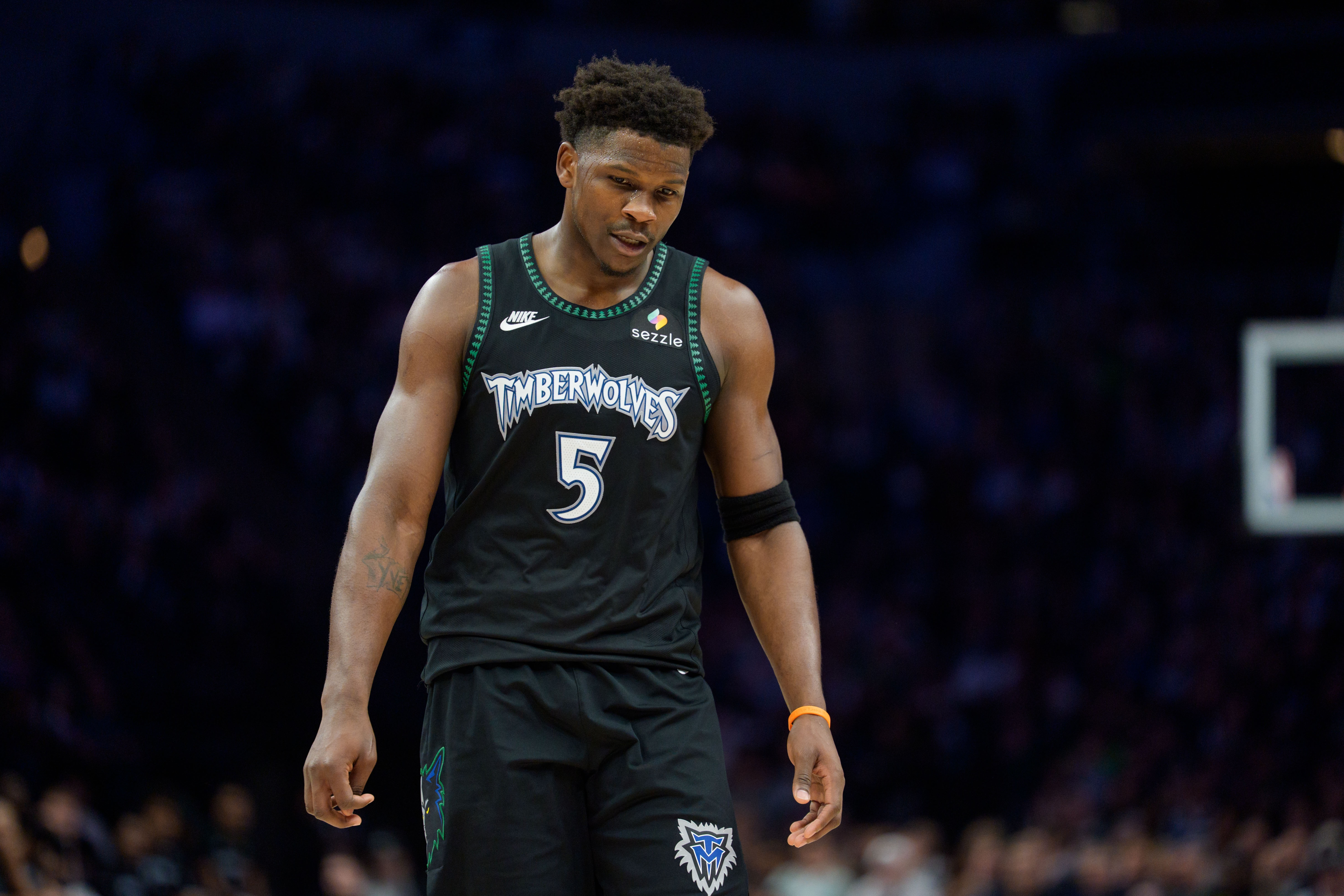 苏群谈如何赢雷霆：不能让他们冲篮下 篮板不能吃亏 失误要控制