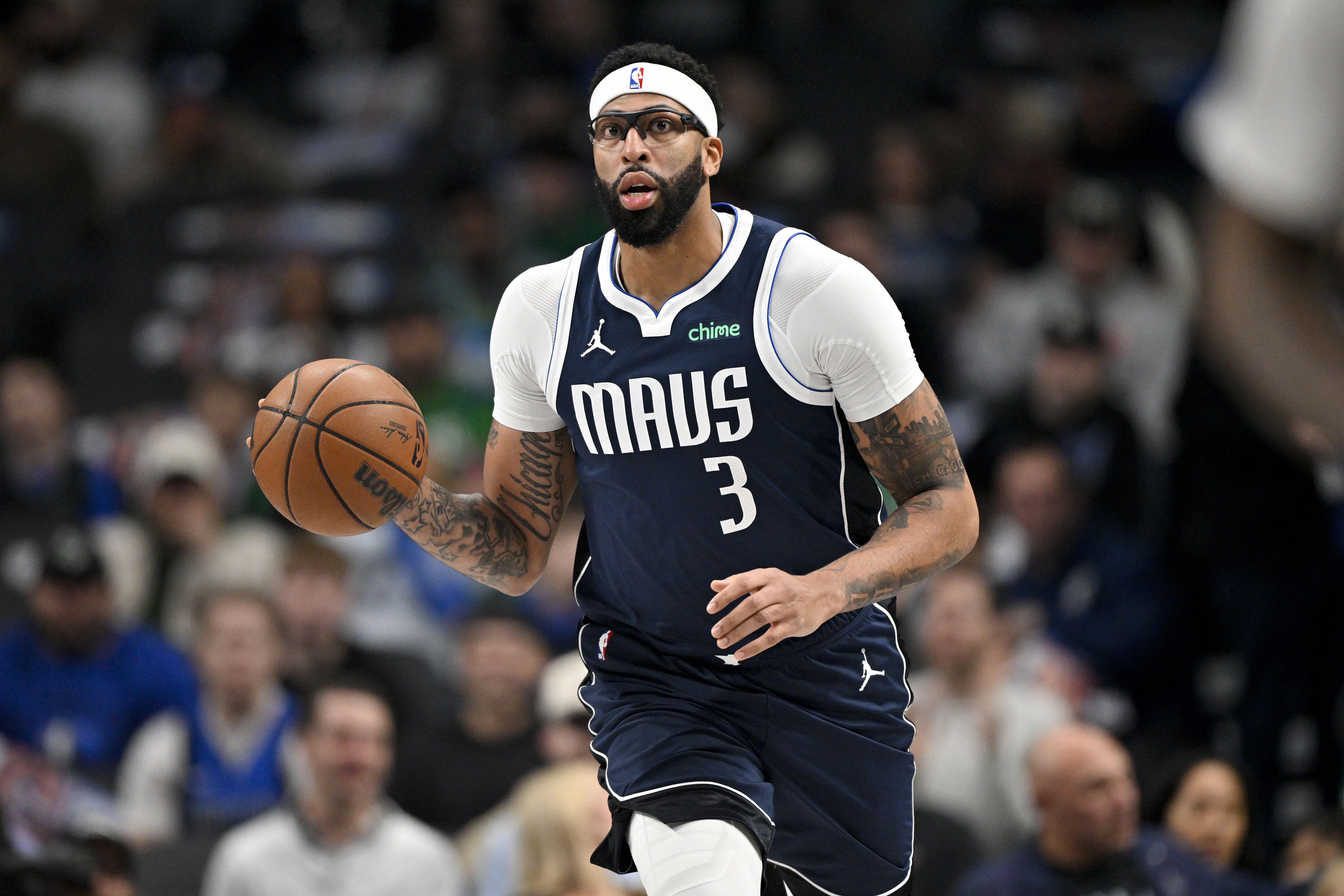 弗拉格：当浓眉打出最佳状态时我们很强大 他伤退其余人都要顶上